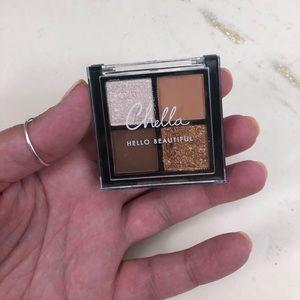 Chella eyeshadow